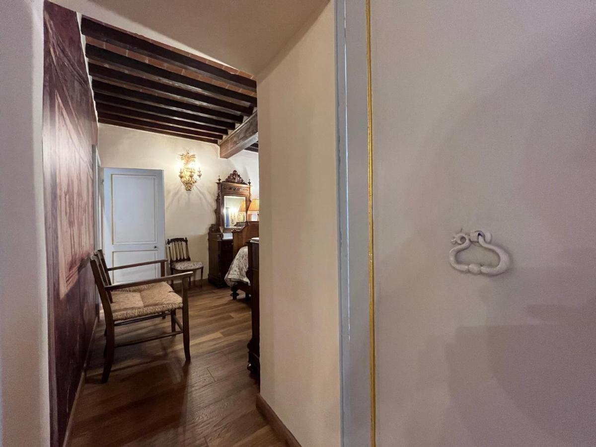 Cortona Suite - The House With Well And The Frescos Palace Exterior photo
